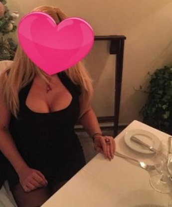 Полина, 27